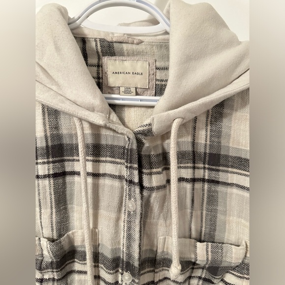 AE Cozy Cabin Oversized Hoodie Flannel, Women’s size L - Picture 7 of 7